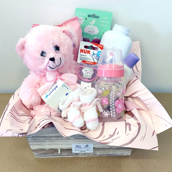 baby girl gift hamper